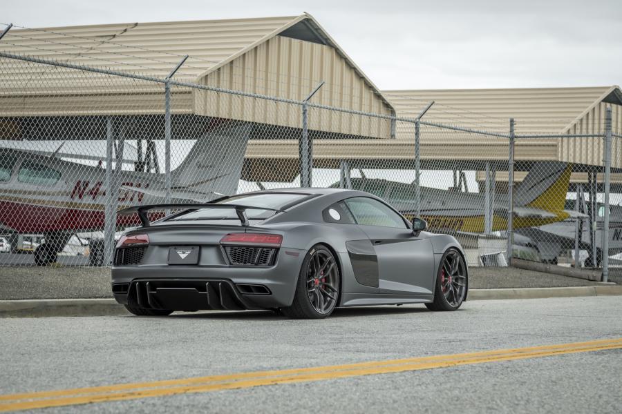  Audi R8 VRS by Vorsteiner 2017 года  (фото 29 из 31)
